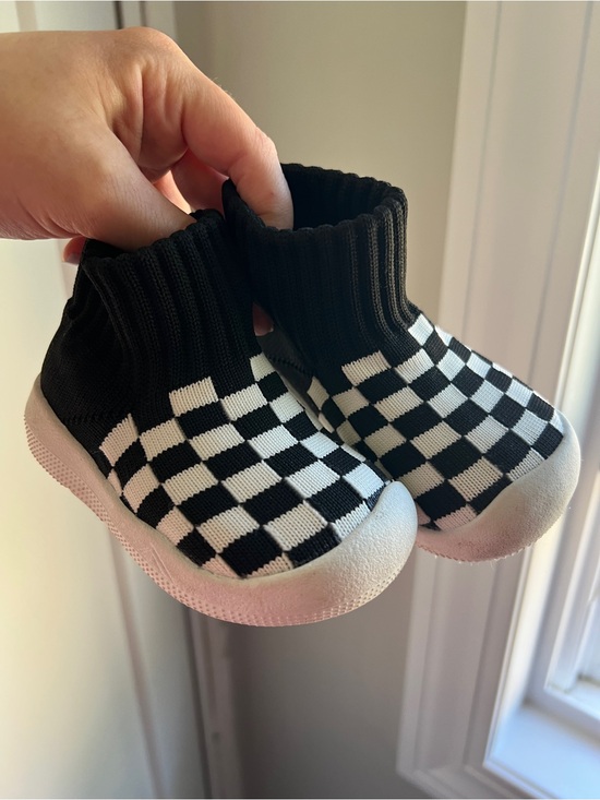 Other - Baby Checkerboard Knit Slip-On Sneakers - Black & White 🖤🤍